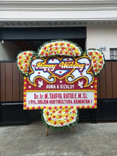 Papan Bunga Pernikahan cipondoh indah
